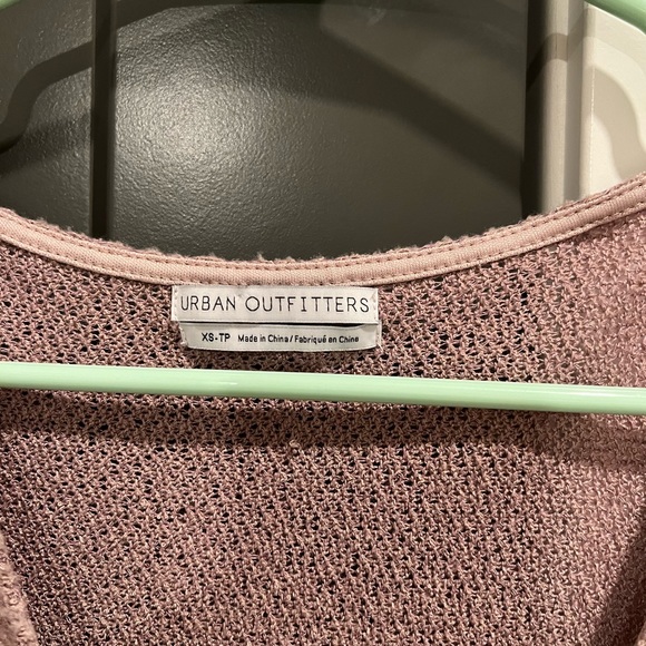 Urban Outfitters light purple/mauve pink long sleeve cozy blouse - size XS - Picture 3 of 3